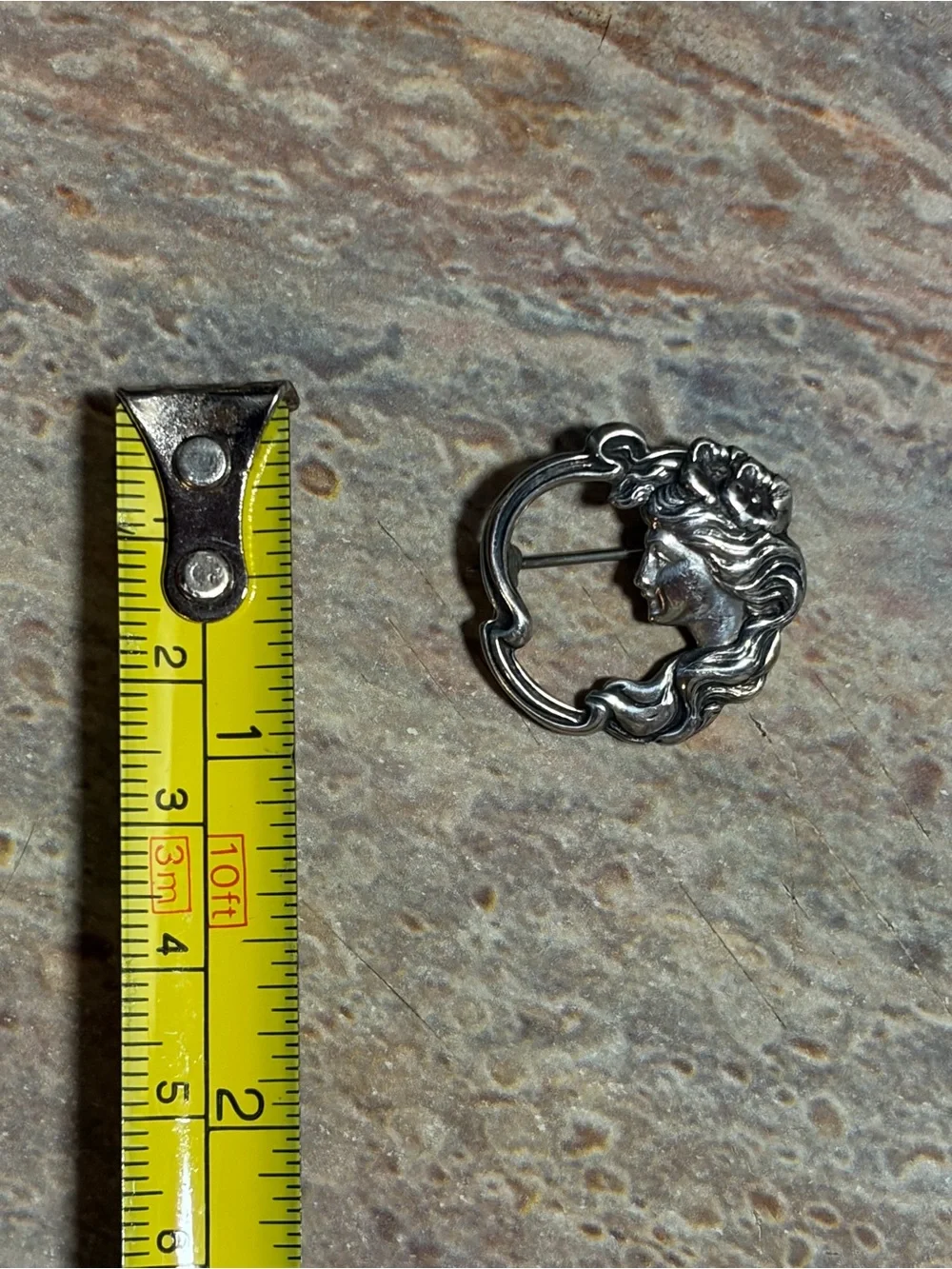 Art Nouveau Sterling Silver Lady Pin/Brooch
